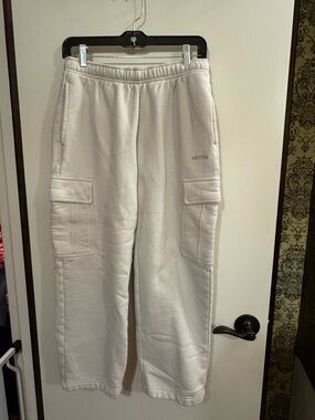 EUC Aritzia sweatpants // S - Short
